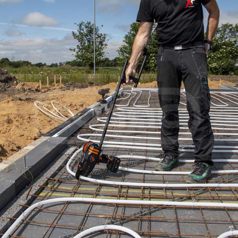 TJEP Ultra Grip 25 w/2 Li-Ion 18V batt. & charger